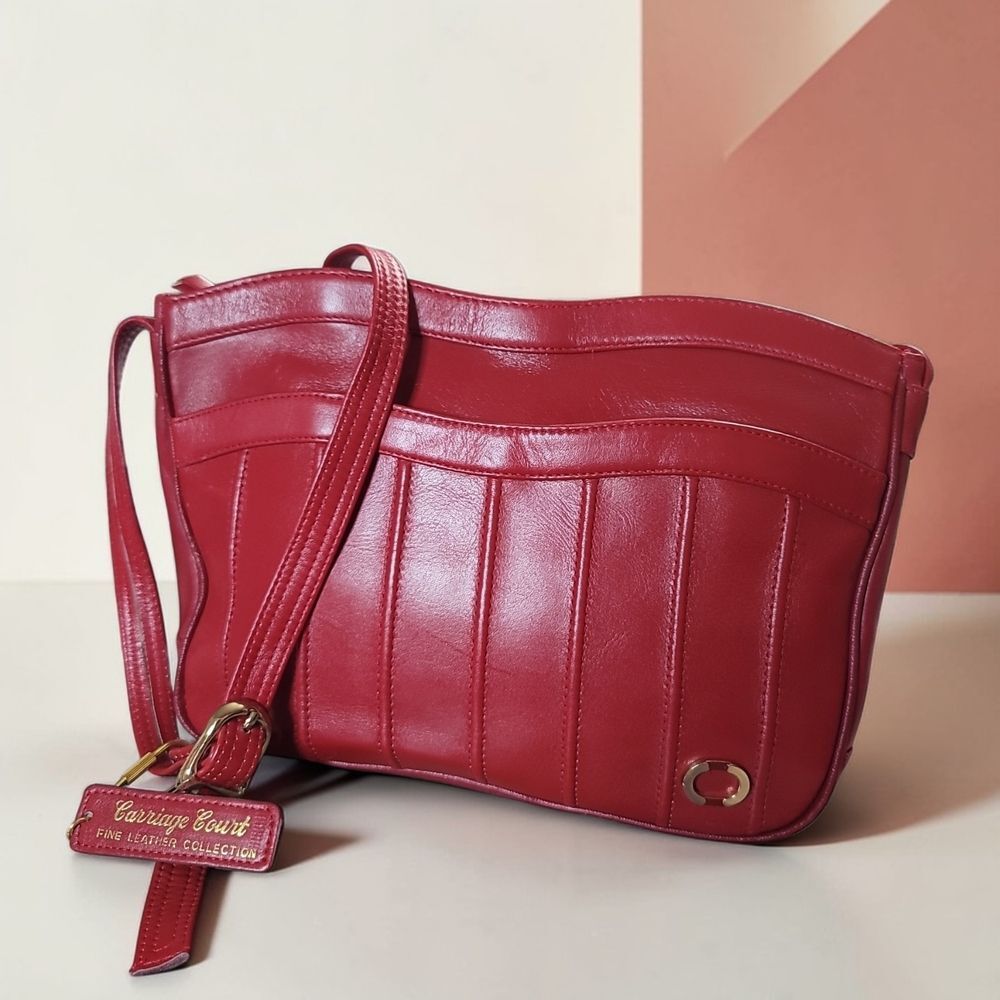 Carriage Court Vintage Red Leather Shoulder Bag In EUC